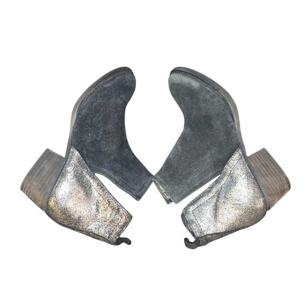 Diba True Stop By 54620 Booties Womens 7.5 Black Silver Metallic Suede Cutout